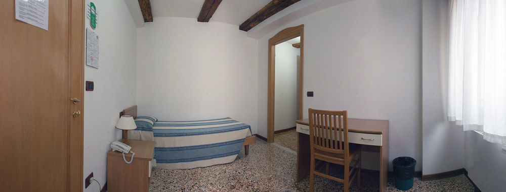 Casa Sant'andrea Bed & Breakfast Venezia